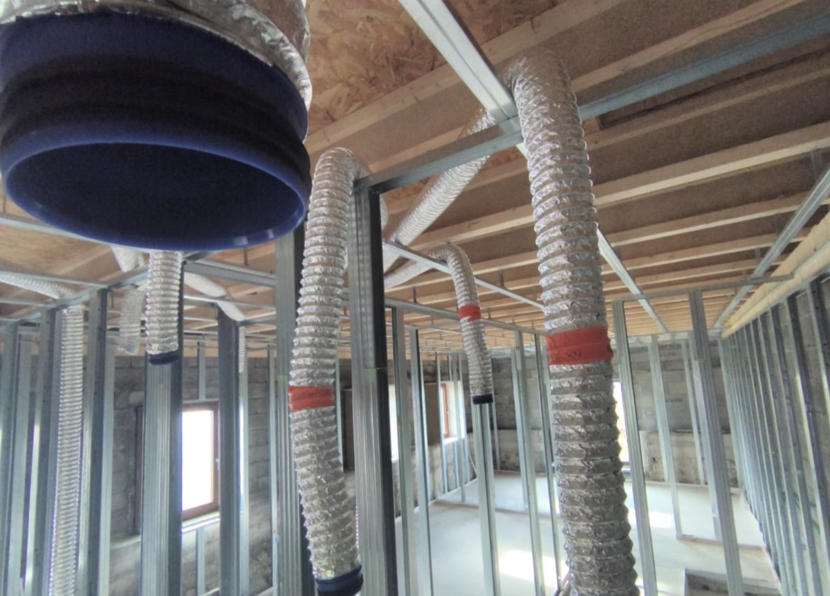 Réseau de gaines de ventilation en rénovation